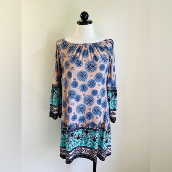 Hang Ups Dresses & Skirts - Hang Ups Women's Medallion Pattern Long-Sleeve Mini Dress Size S/M Lightweight